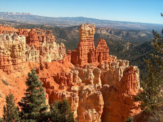 Bryce-Canyon-National-Park