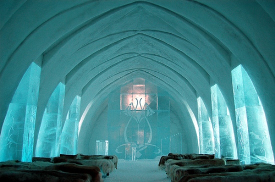 ice-hotel-church-jukkasjärvi-
