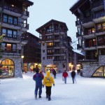 val-d’isere-street-evening_1346