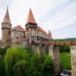 castello-corvino-romania