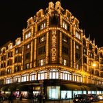 Harrods-Shopping-a-Londra