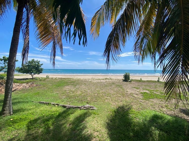 Calabash Bay Beach