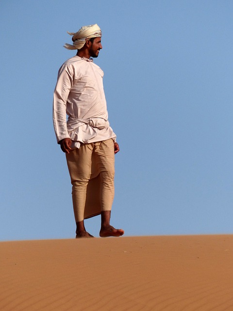Oman - Uomo nel deserto