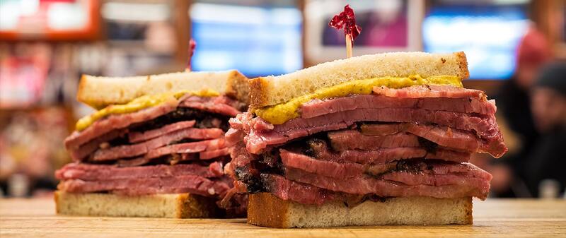 Pastrami al ristorante Katz's Delicatessen